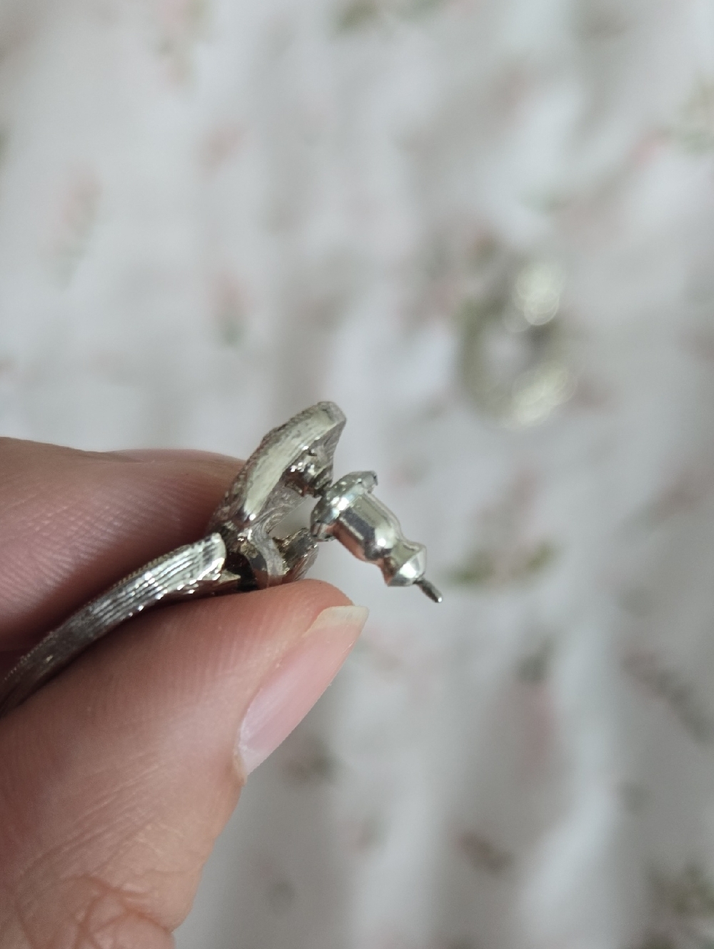 Silver Style Crystal Oval Drop Earrings - Brand Unspecified - Picture 3 of 3